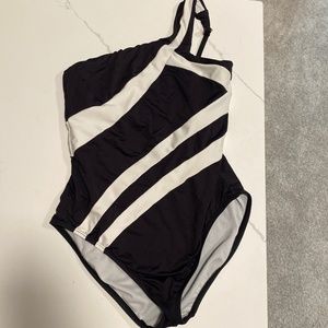 Kenneth Cole one piece swimsuit